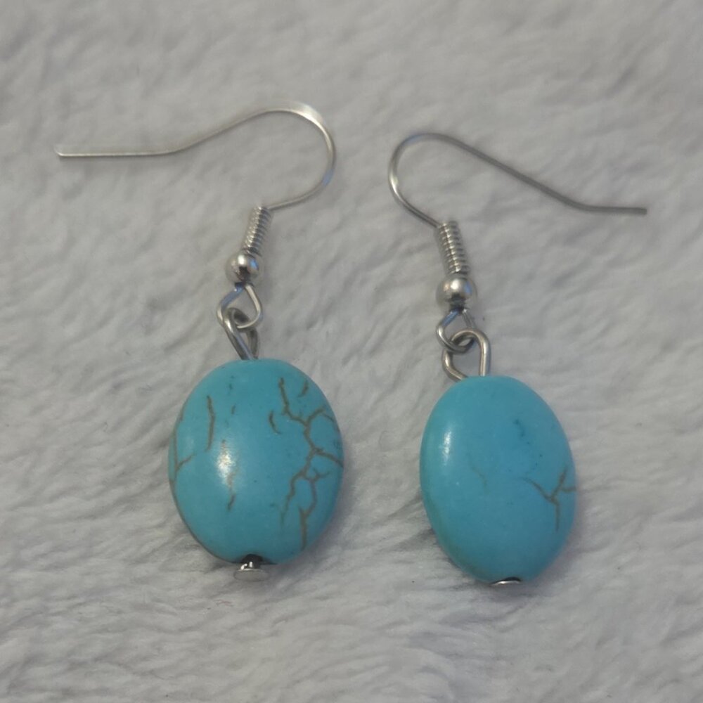 Turquoise Oval Dangle Earrings